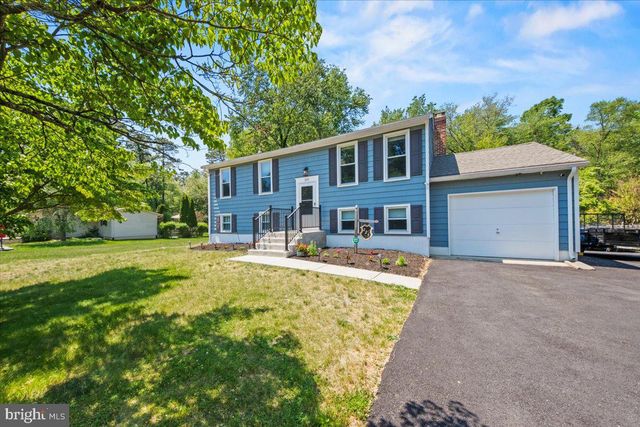 225 PINE BLVD, Medford, NJ 08055