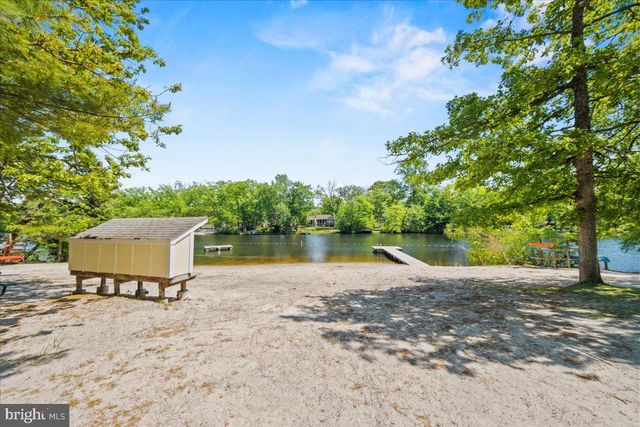 225 PINE BLVD, Medford, NJ 08055
