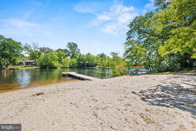 225 PINE BLVD, Medford, NJ 08055