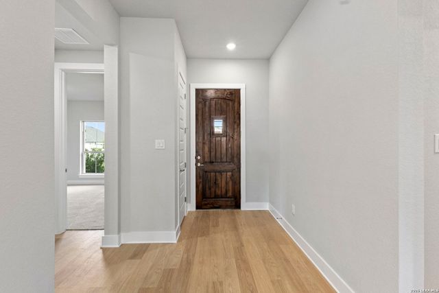 5125 Estates Oak Way, San Antonio, TX 78263