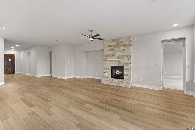 5125 Estates Oak Way, San Antonio, TX 78263
