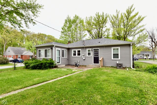 245 S 11th Avenue, Beech Grove, IN 46107