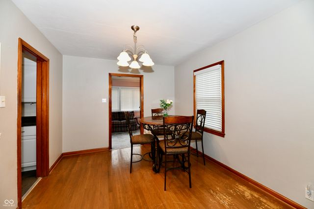 245 S 11th Avenue, Beech Grove, IN 46107