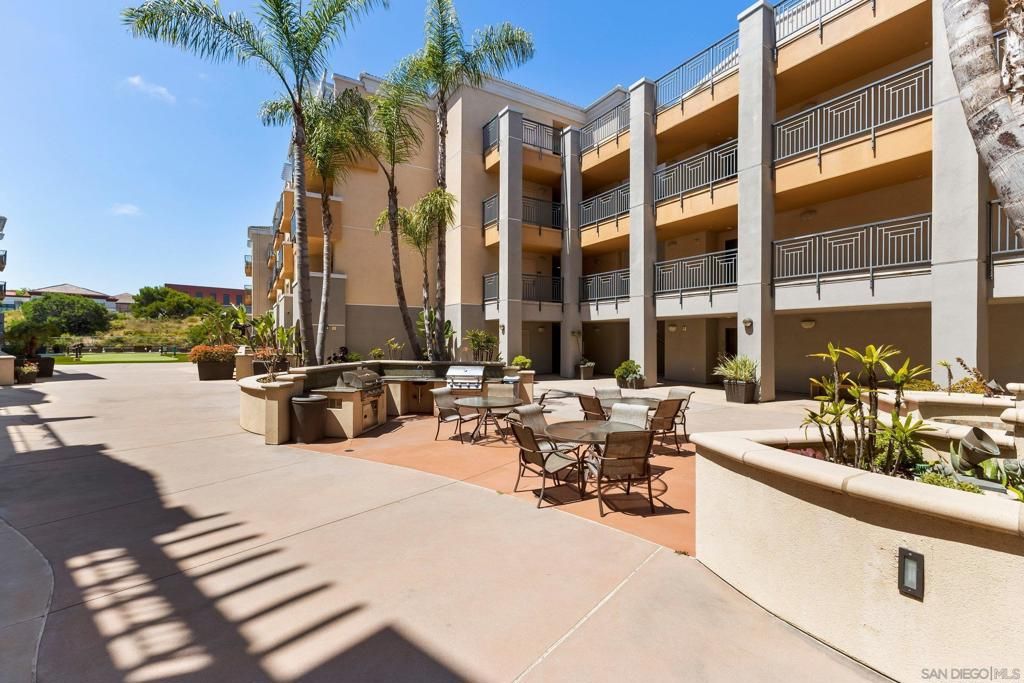 Image 41 of property listing at 3887 Pell Place 221, San Diego, CA 92130