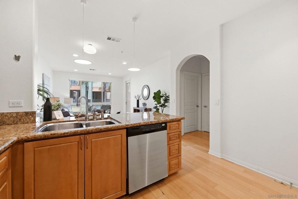 Image 7 of property listing at 3887 Pell Place 221, San Diego, CA 92130
