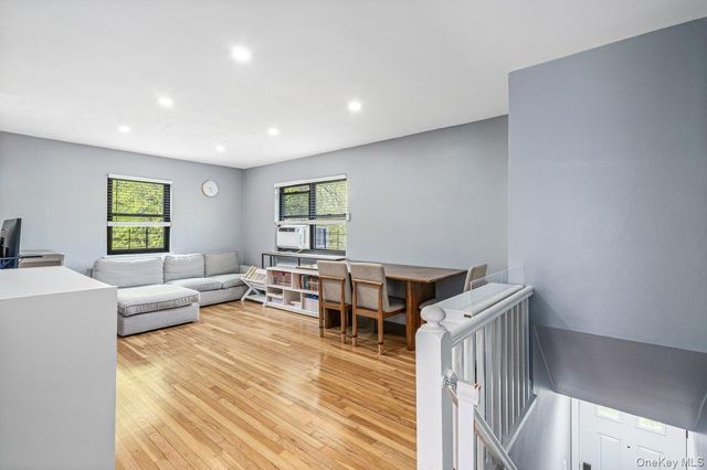 219-50 74th Avenue 328A2, Bayside, NY 11364