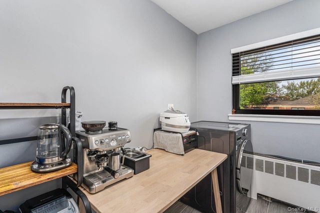 219-50 74th Avenue 328A2, Bayside, NY 11364