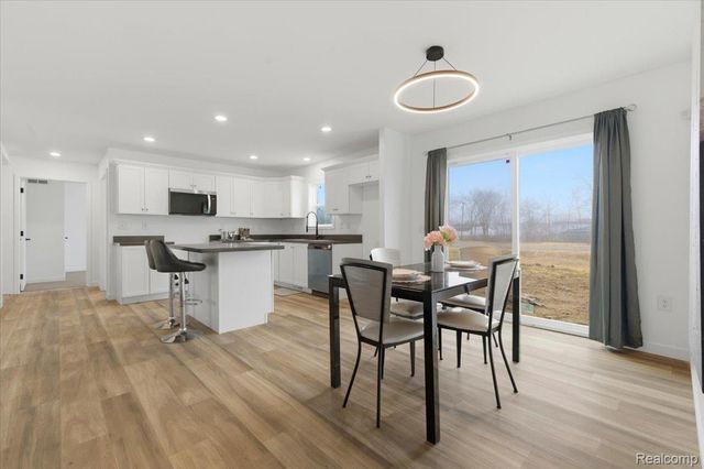 4396 Bridgeport Court, Inkster, MI 48141