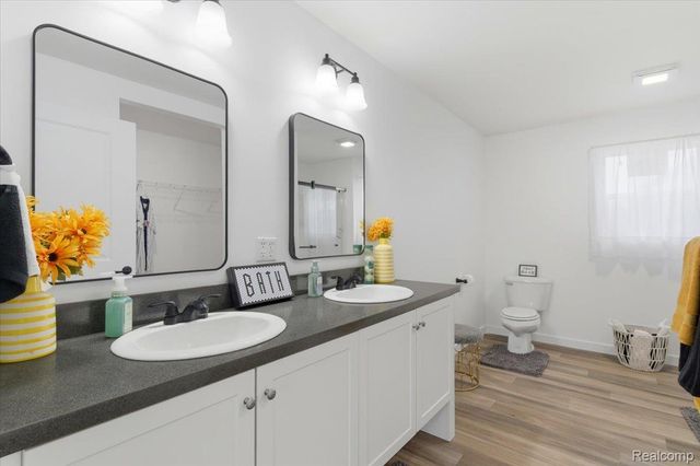 4396 Bridgeport Court, Inkster, MI 48141