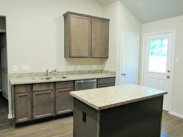 1009 Platte River Drive, Montgomery, TX 77316