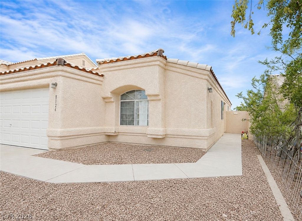 8124 Sickle Lane, Las Vegas, NV 89128 — exterior