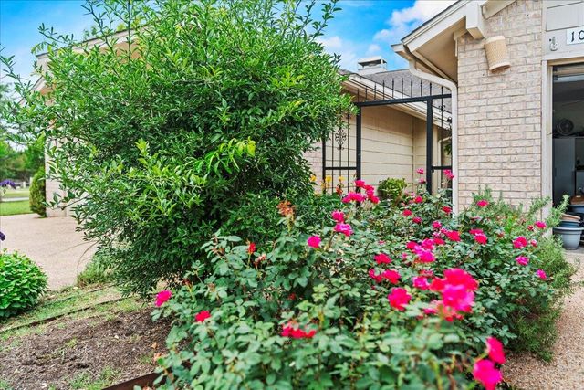 10920 Crown Colony Drive C, Austin, TX 78747