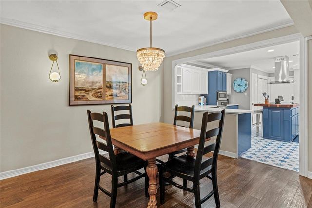 10920 Crown Colony Drive C, Austin, TX 78747