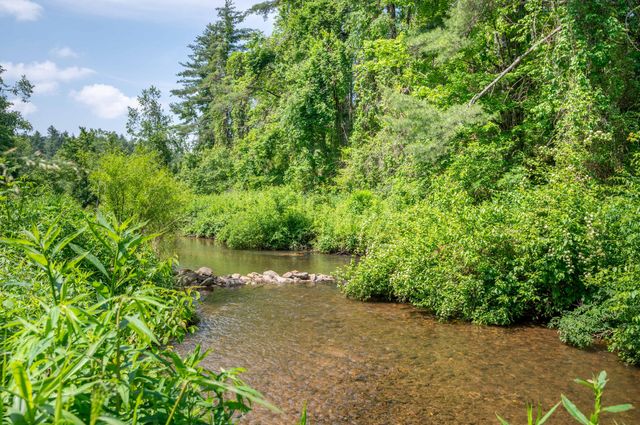 1073 Timberline RD SE, Copper Hill, VA 24079
