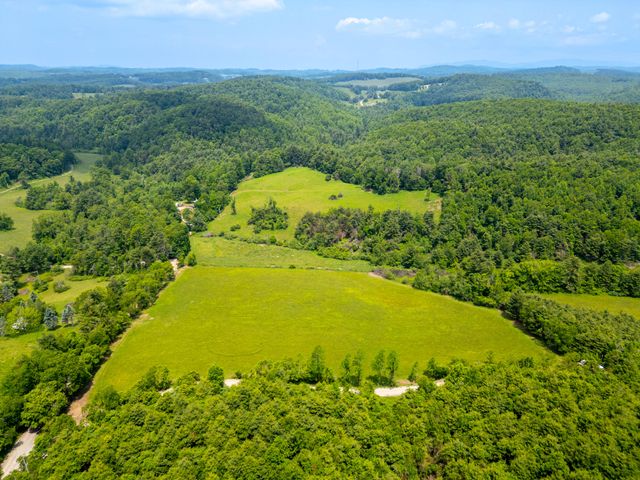 1073 Timberline RD SE, Copper Hill, VA 24079