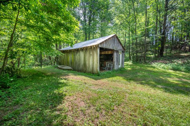 1073 Timberline RD SE, Copper Hill, VA 24079