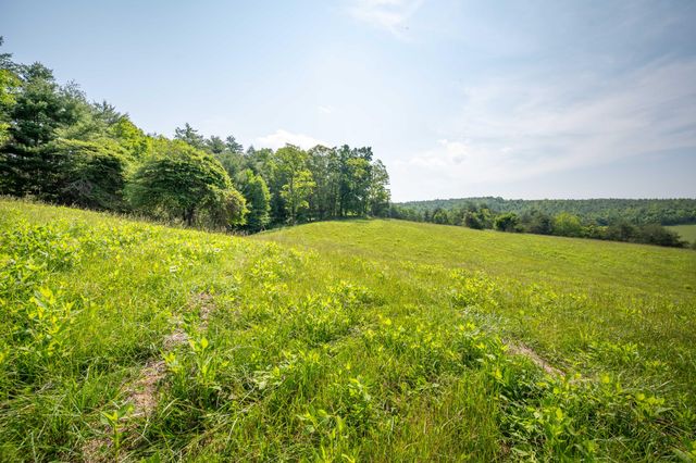1073 Timberline RD SE, Copper Hill, VA 24079
