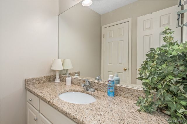 8117 WESTLAKES Place, Montgomery, AL 36117