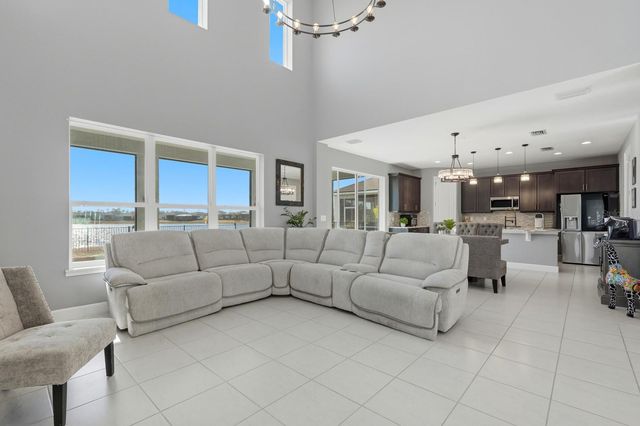 137 AZURE MIST WAY, Daytona Beach, FL 32124