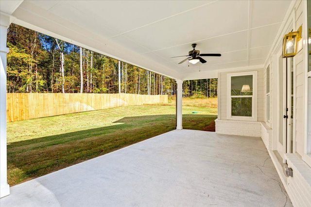 8330 Creekside Overlook Drive, Gainesville, GA 30506