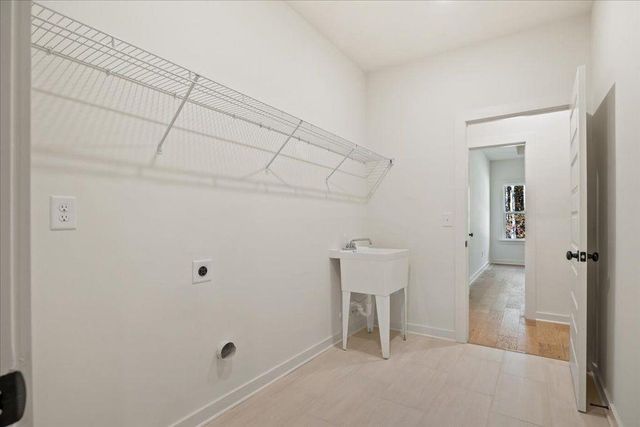 8330 Creekside Overlook Drive, Gainesville, GA 30506