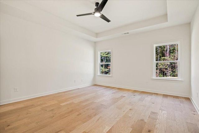 8330 Creekside Overlook Drive, Gainesville, GA 30506