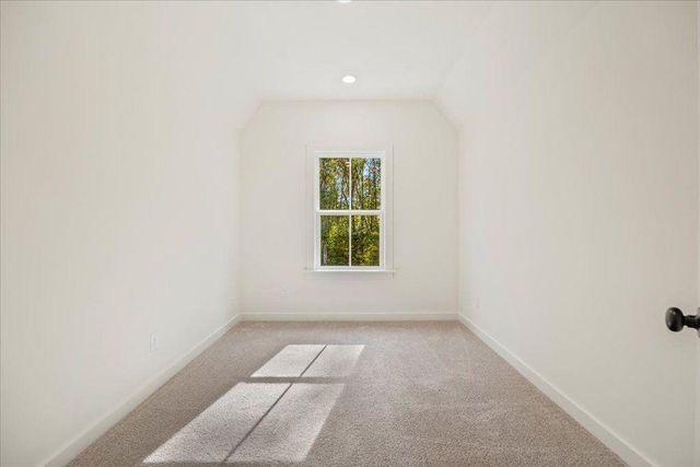 8330 Creekside Overlook Drive, Gainesville, GA 30506