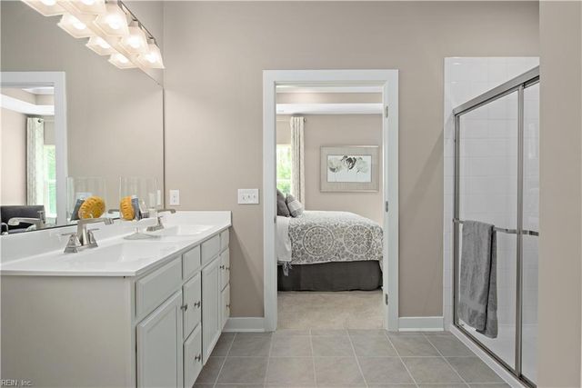 2149 Mainsail DR, Carrollton, VA 23314