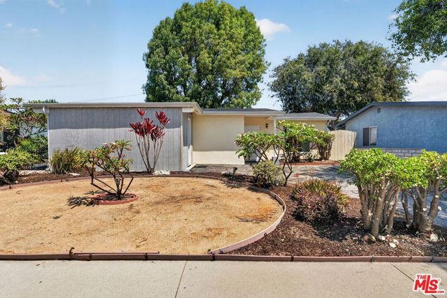 169 W 234th Street, Carson, CA 90745