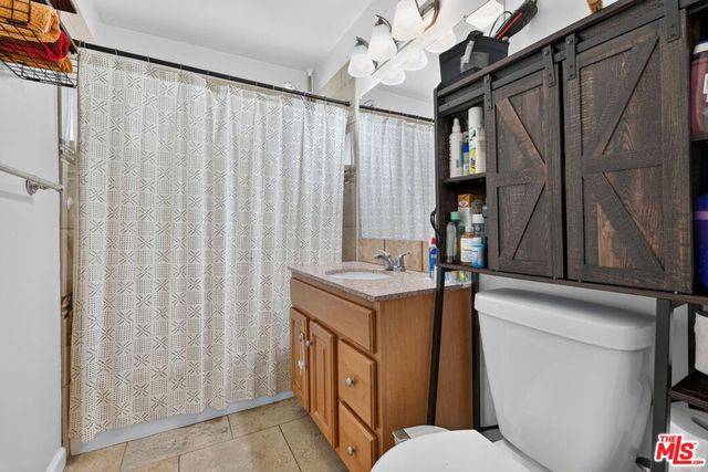 169 W 234th Street, Carson, CA 90745