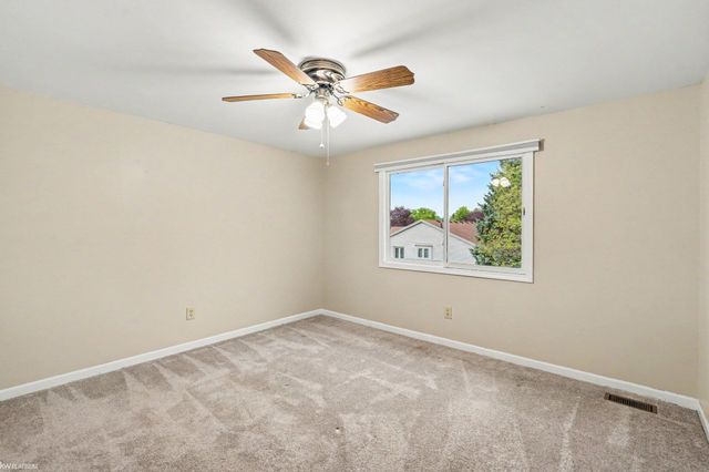 16257 Woodstream Drive, Clinton Township, MI 48038