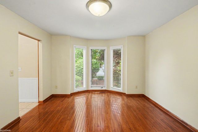 16257 Woodstream Drive, Clinton Township, MI 48038