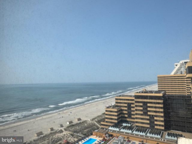 2721 BOARDWALK, Atlantic City, NJ 08401