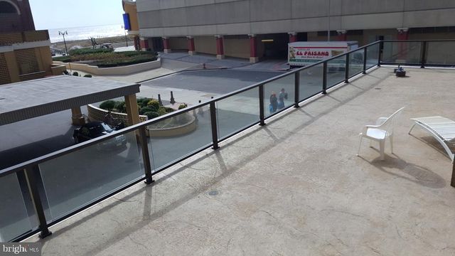 2721 BOARDWALK, Atlantic City, NJ 08401