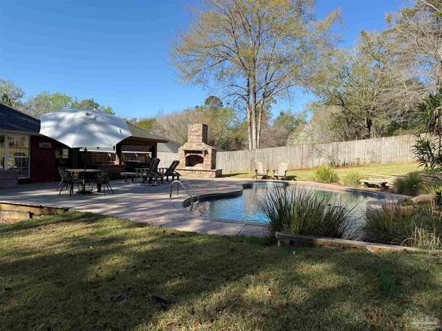 2630 Devlin Way, Cantonment, FL 32533