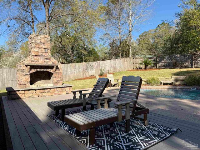 2630 Devlin Way, Cantonment, FL 32533