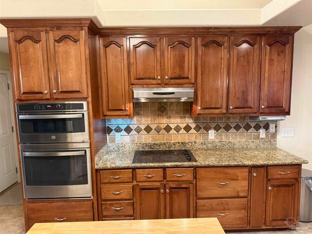 2630 Devlin Way, Cantonment, FL 32533