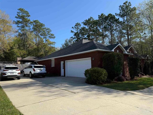 2630 Devlin Way, Cantonment, FL 32533