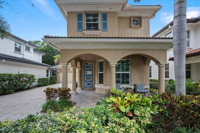 443 Pumpkin Drive, Palm Beach Gardens, FL 33410