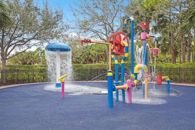 443 Pumpkin Drive, Palm Beach Gardens, FL 33410