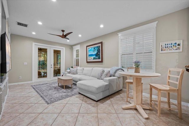 443 Pumpkin Drive, Palm Beach Gardens, FL 33410