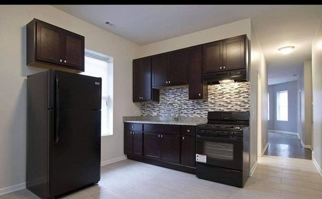 26 E 113th Street, Chicago, IL 60628