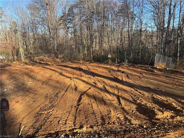 1028 Raccoon Run Lane, Jonesville, NC 28642