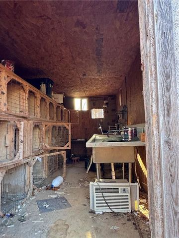 1028 Raccoon Run Lane, Jonesville, NC 28642