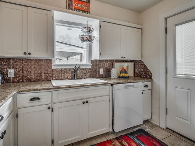 1605 NW 43rd Street, Oklahoma City, OK 73118