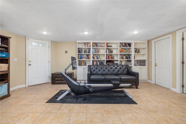 165 Waterman Street 2, Providence, RI 02906