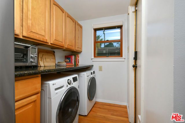 15114 Hesby Street, Sherman Oaks, CA 91403