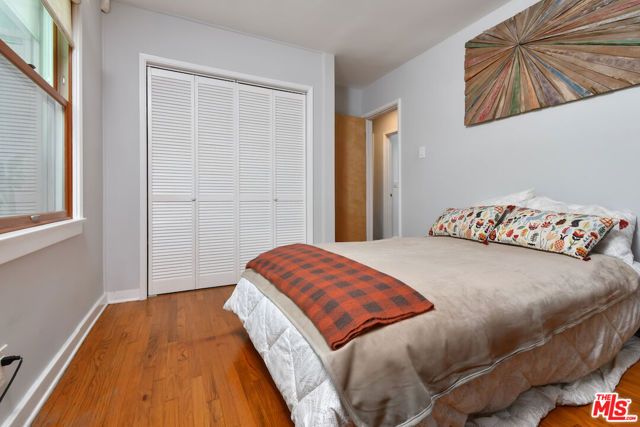 15114 Hesby Street, Sherman Oaks, CA 91403