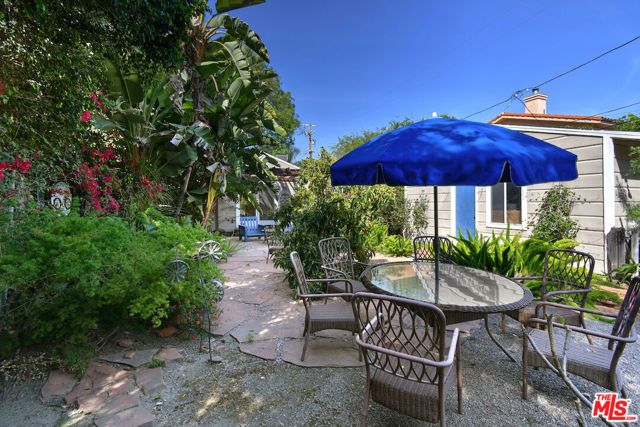 15114 Hesby Street, Sherman Oaks, CA 91403