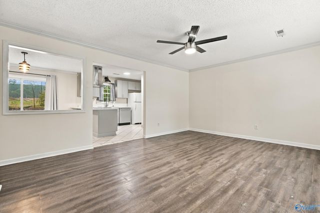 6402 Sandia Boulevard NW, Huntsville, AL 35810